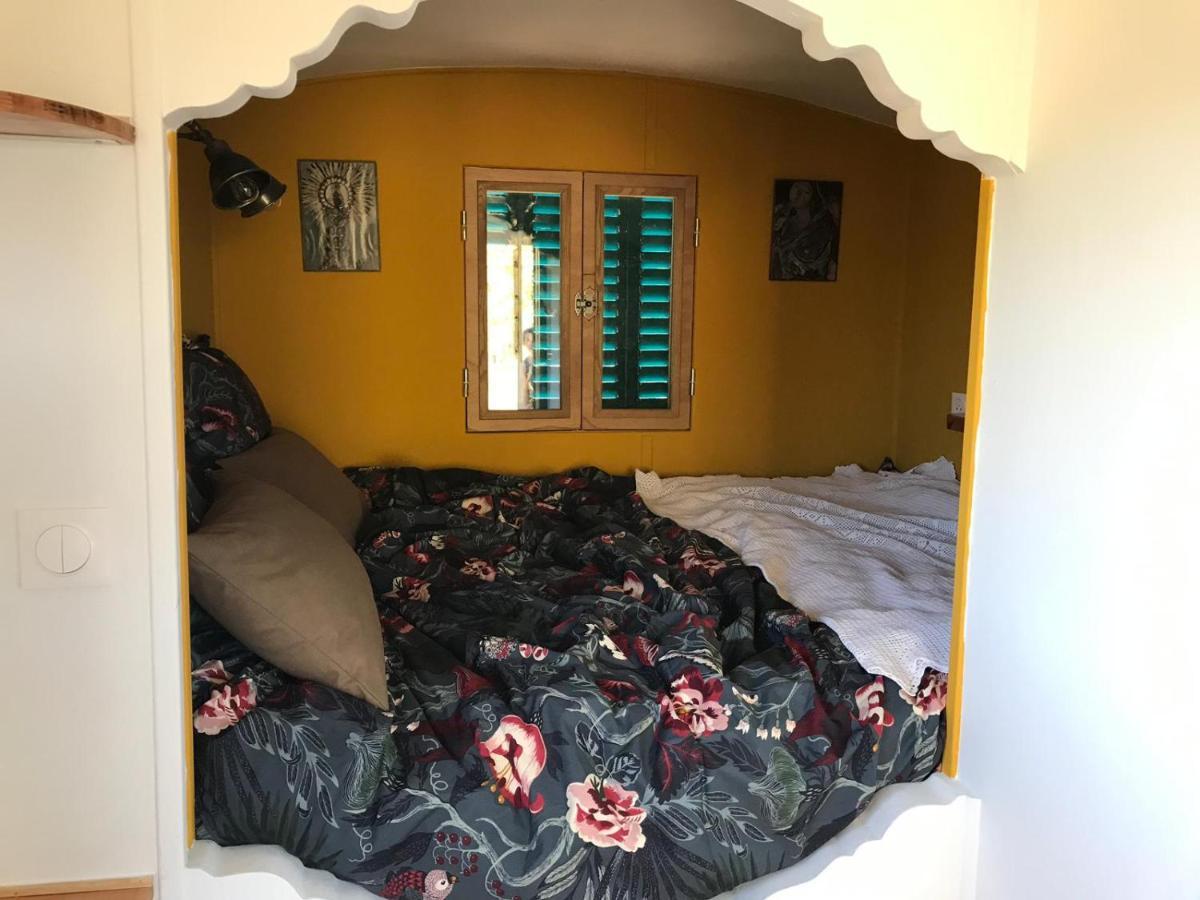 La Chambre D'Apolline Grambois Exteriör bild