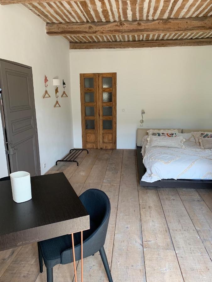 La Chambre D'Apolline Grambois Exteriör bild